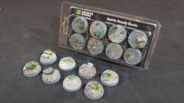 GSG-GGB-UWR32 Gamers Grass Battle Ready Bases - Urban Warfare - Round 32mm (x8) main product photo