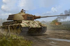 Hobby Boss 1/35 Pz.Kpfw.VI Sd.Kfz.182 Tiger II (Henschel July. 1945 Production)