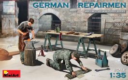 MiniArt 1/35 German Repairmen
