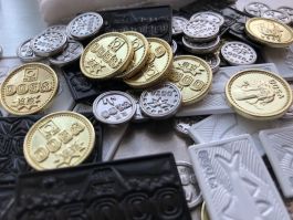 Tokyo Series: Currency Sakana
